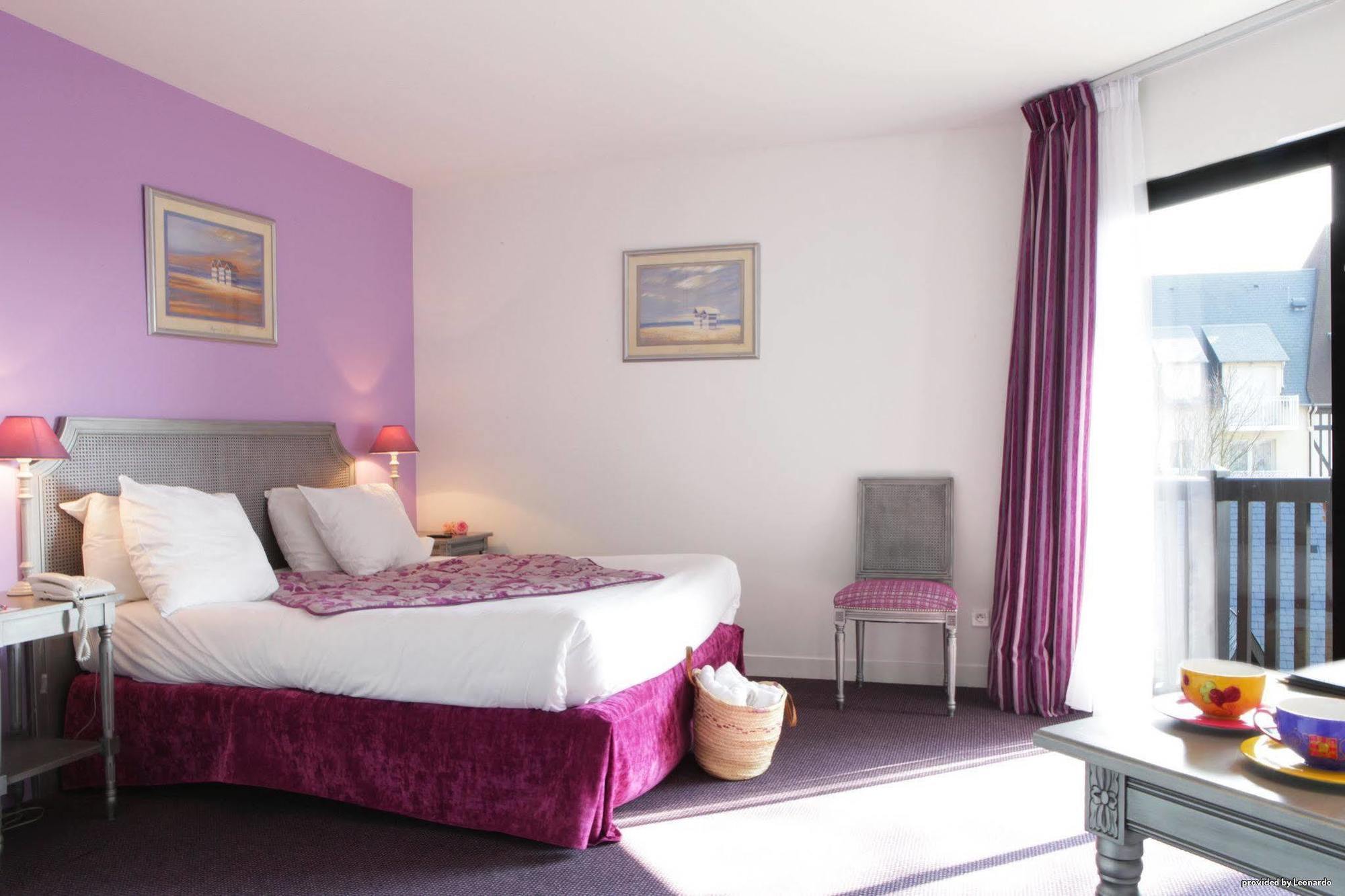 טרוביל-סור-מאר Best Western Plus Hostellerie Du Vallon מראה חיצוני תמונה