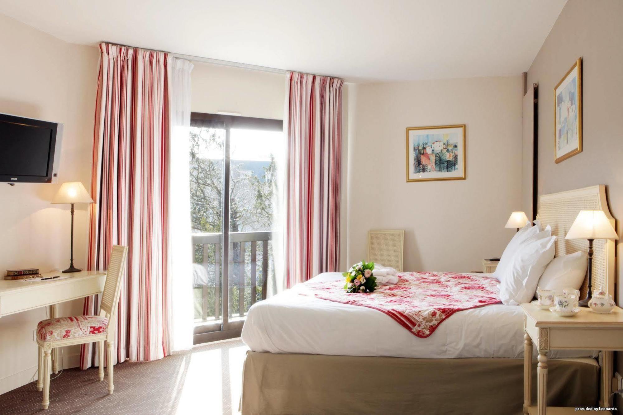 טרוביל-סור-מאר Best Western Plus Hostellerie Du Vallon מראה חיצוני תמונה